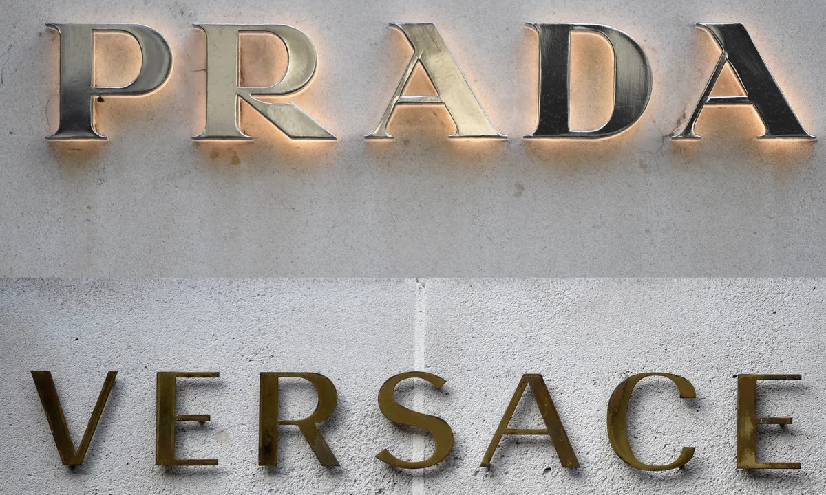 prada buys versace